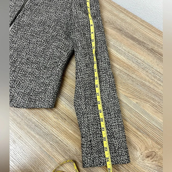 Brooks Brothers Woven in Italy Silver/Black/Grey Wool Tweed Blazer Size 10 - Picture 9 of 11